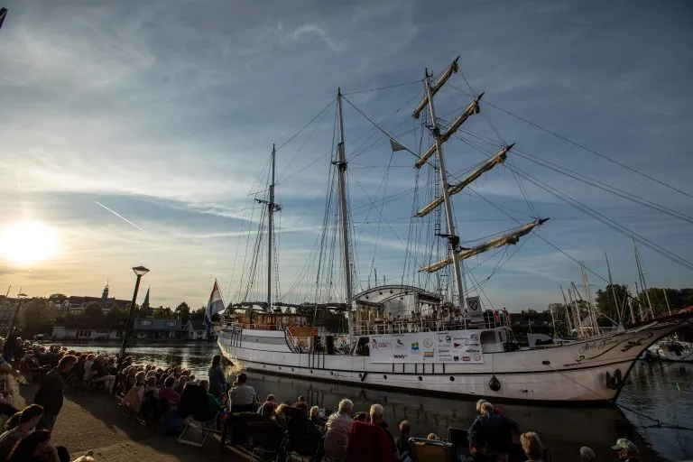 Muziek, cultuur en maritieme sfeer komen samen in de Karperkuilhaven.