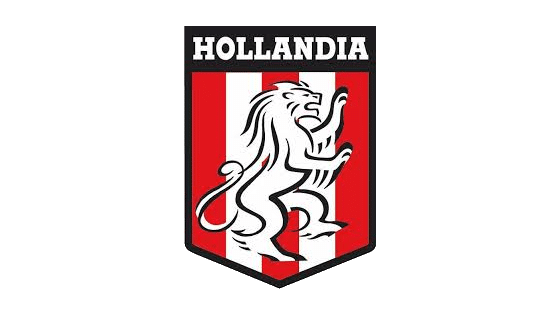 Speler van Hollandia in duel tijdens het doelpuntrijke duel met Sparta Nijkerk.