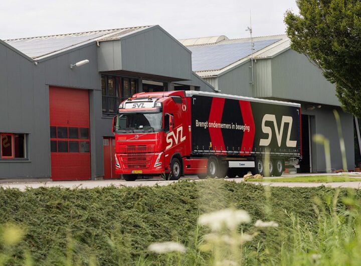 Vrachtwagen van SVZ Transport uit Zwaag