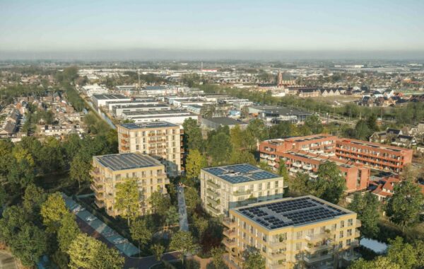 Bouw van 80 sociale huurappartementen door Intermaris op de voormalige hockeyvelden aan de Zonnesteen in Hoorn.